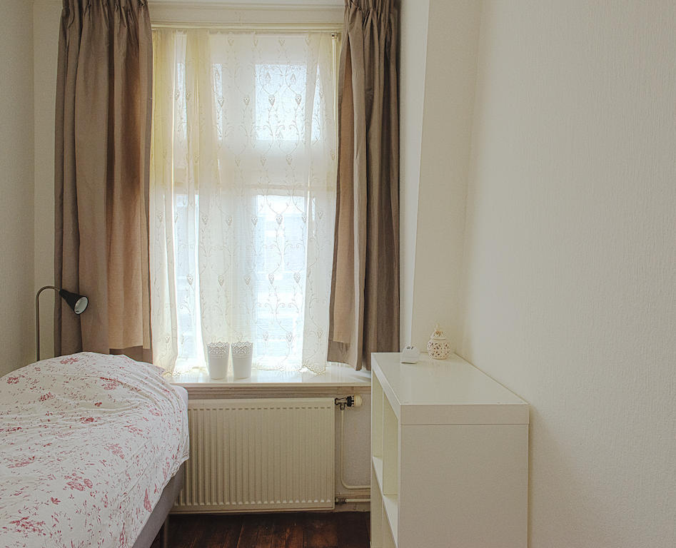 Jamila Suites Амерсфорт Стая снимка