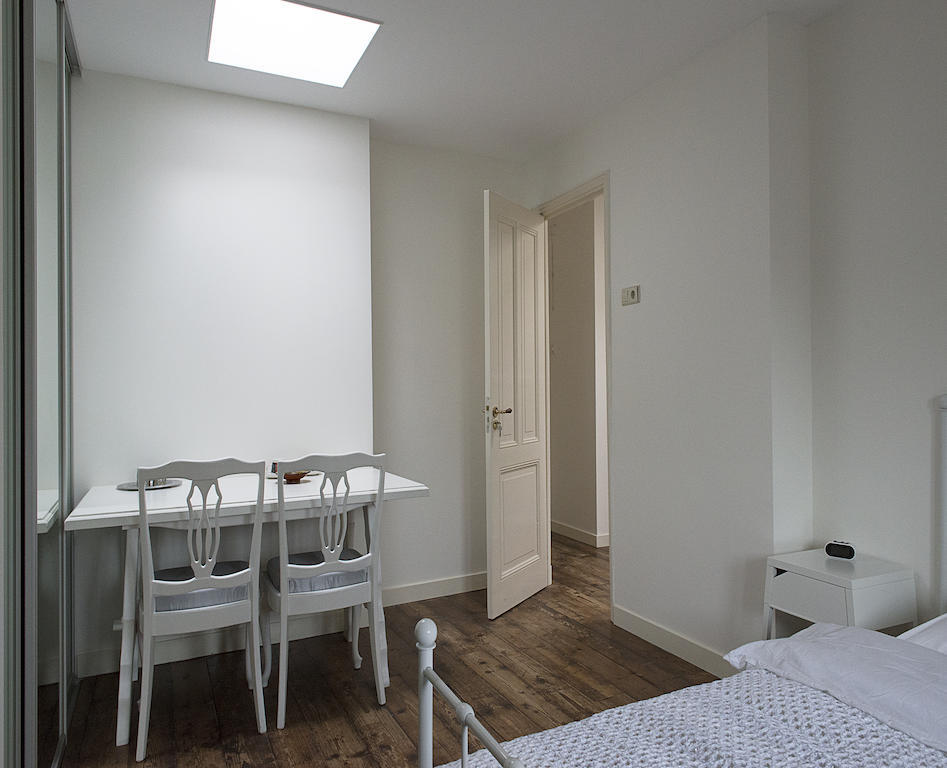 Jamila Suites Амерсфорт Стая снимка